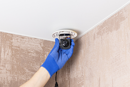 Россиянка нашла скрытую камеру в съемной квартире