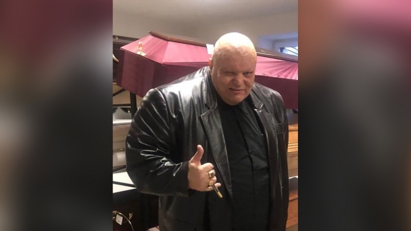 Шоумен Барецкий собирается подать в суд на певицу MaкSим после нападения в Петербурге