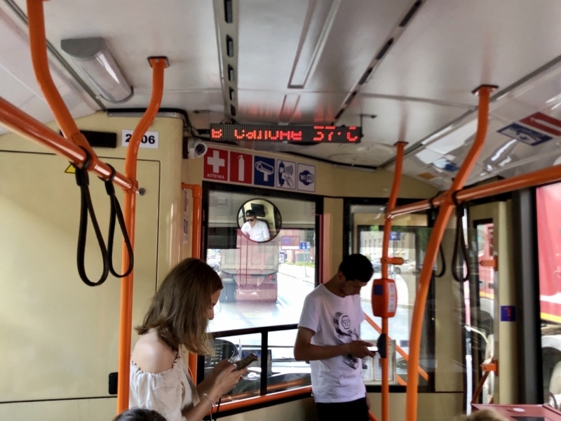 Синоптик объяснил, почему жара не уходит из Петербурга