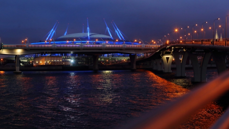 «Стадион, который опережает время»: «Газпром Арена» стала визитной карточкой Петербурга