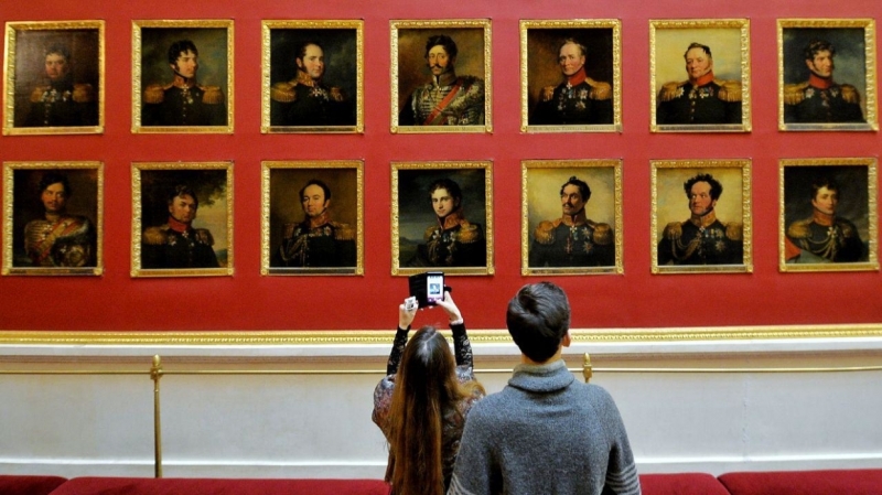 Стало известно, кто сможет получить бесплатный билет в Эрмитаж