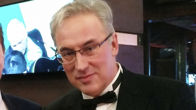 Телеведущий Норкин показал, как «правильно» завершать день выборов