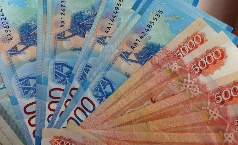 Трех человек задержали в Петербурге по подозрению в крупном банковском мошенничестве