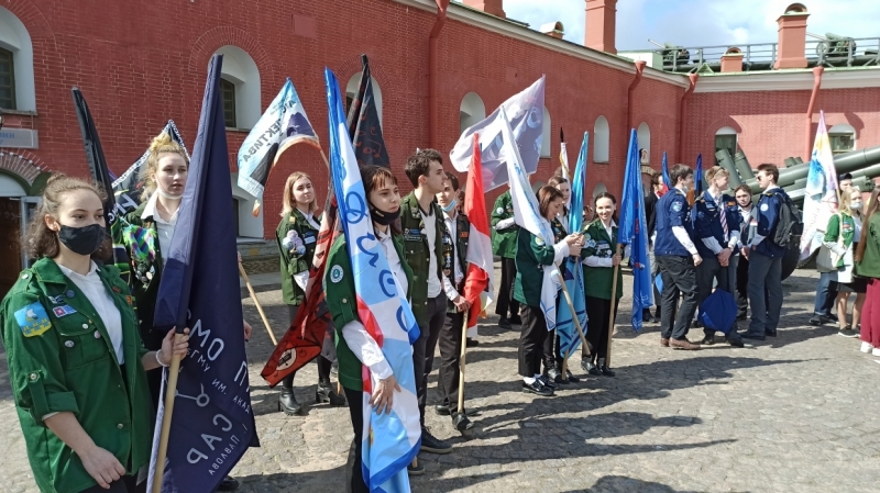 Третий трудовой семестр торжественно открыли для петербургских студотрядов