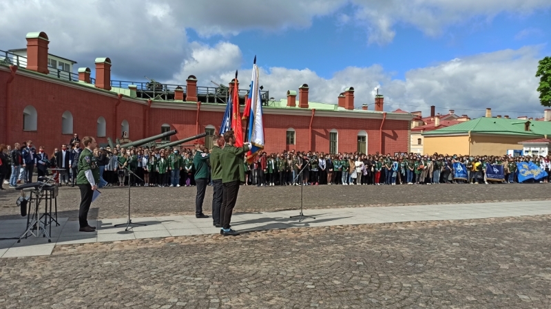 Третий трудовой семестр торжественно открыли для петербургских студотрядов