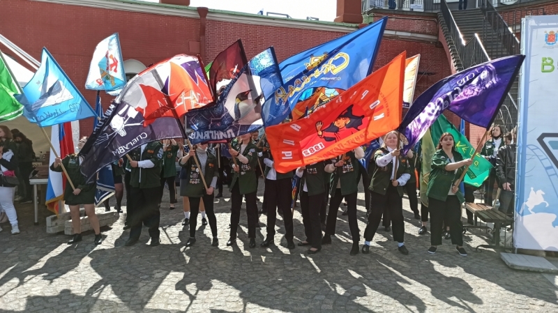 Третий трудовой семестр торжественно открыли для петербургских студотрядов