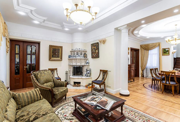 Уникальный дом выставили на продажу в Москве