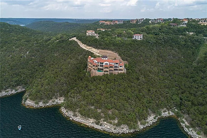 В США выставили на продажу дом для отшельников