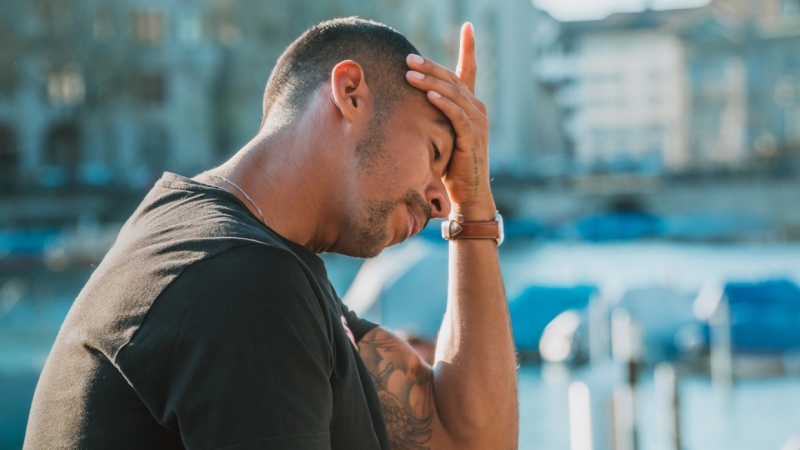 Врачи описали боль, которая может указывать на высокий холестерин