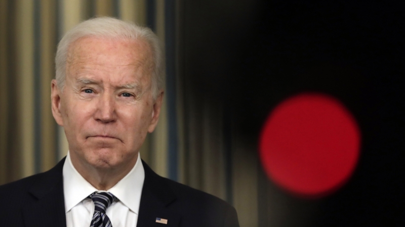 Зал расхохотался после уморительного анекдота Норкина о теще в тему 100 дней президентства Байдена