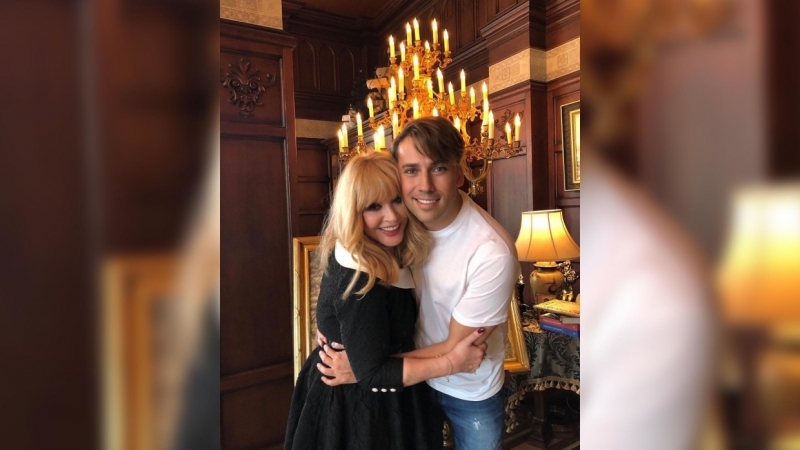 Жители деревни Грязь рассказали об «адском» строительстве замка Пугачевой и Галкина